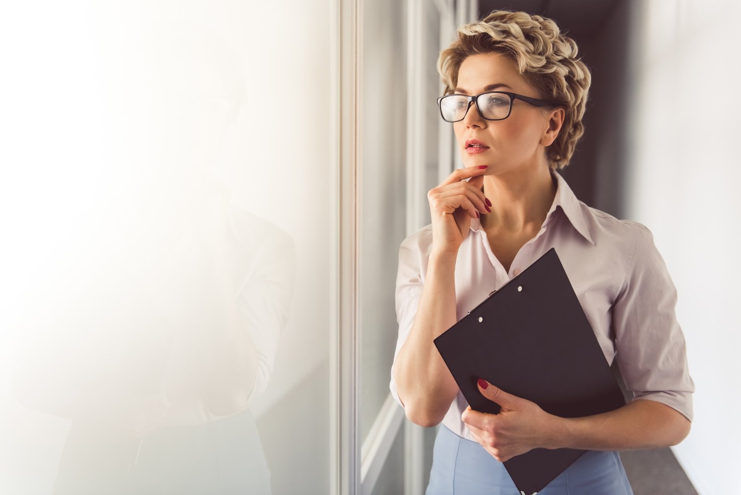 Beautiful psychotherapist working